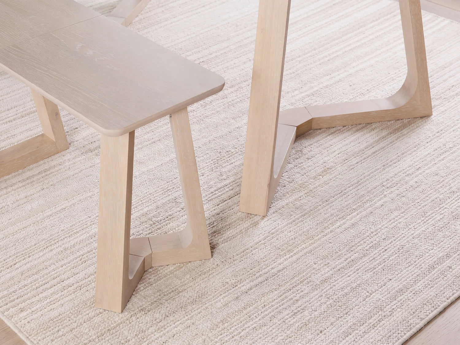 Transformer Nova Dining Set- The Host