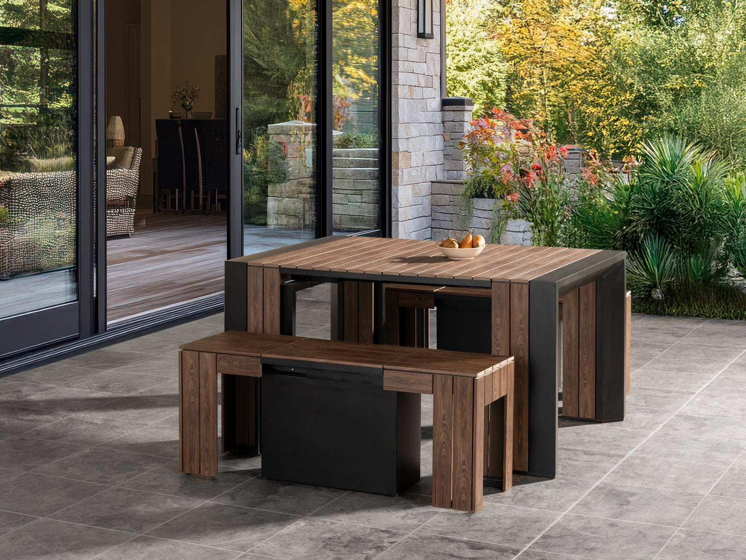 Transformer Outdoor Dining Set – The Gathering