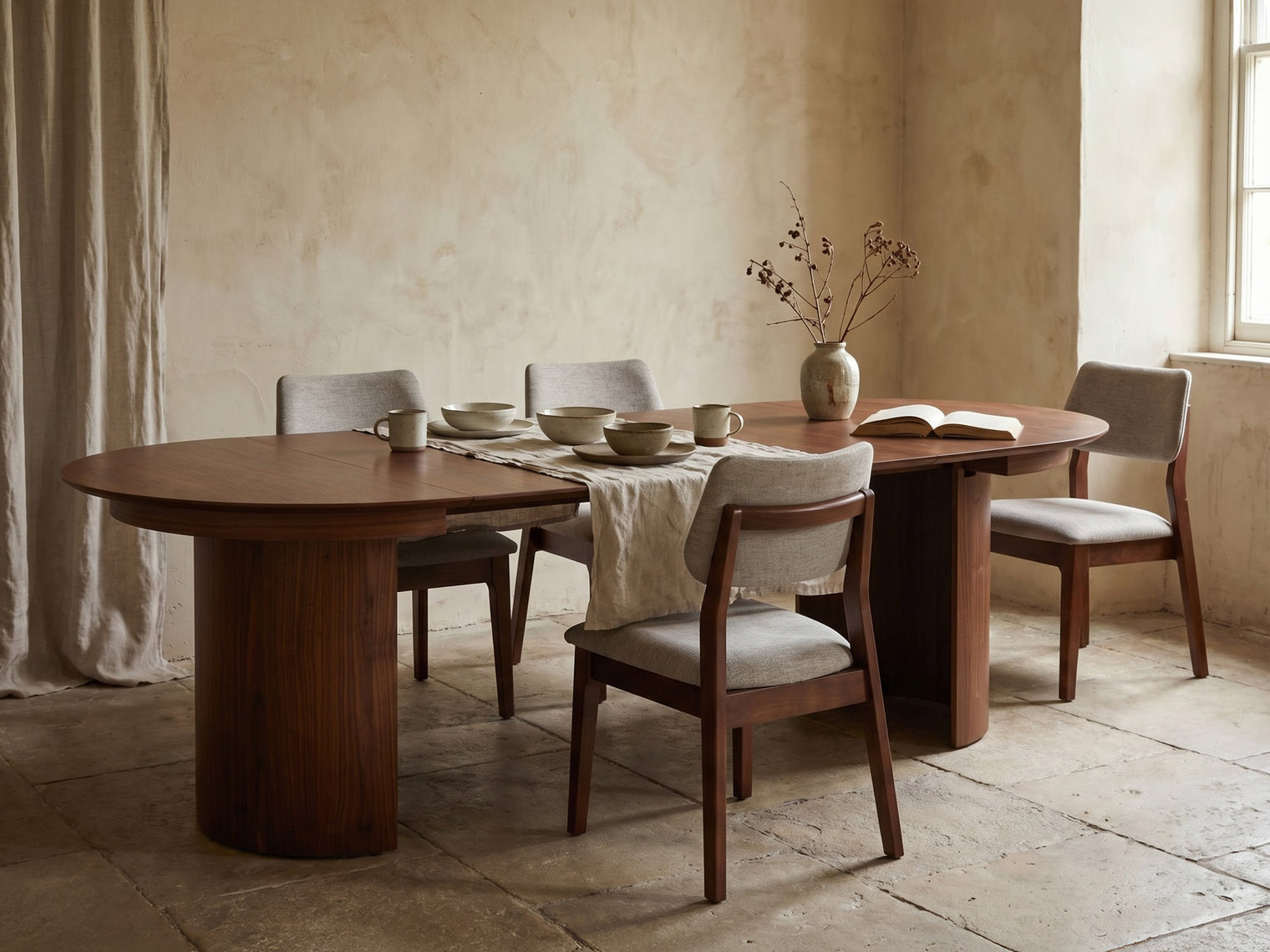 Transformer Eclipse Round Dining Table Set- "The Family"